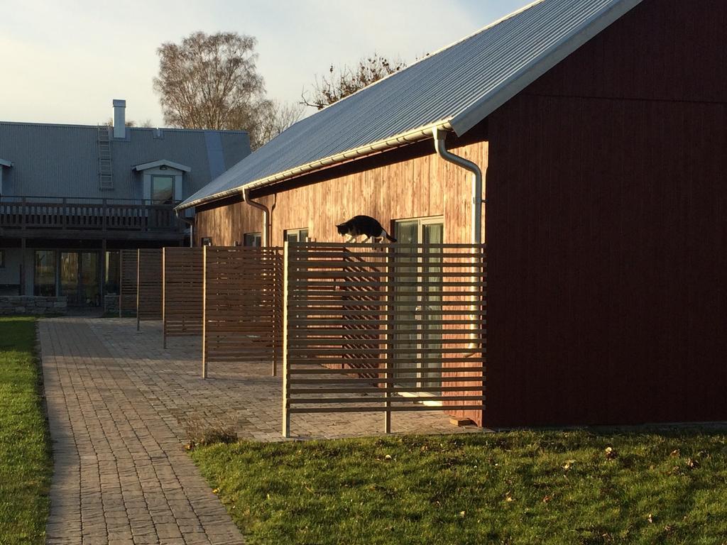 Ljungs Fem Rum Västergarn Habitación foto